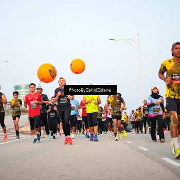 Runner Photo 6676793
