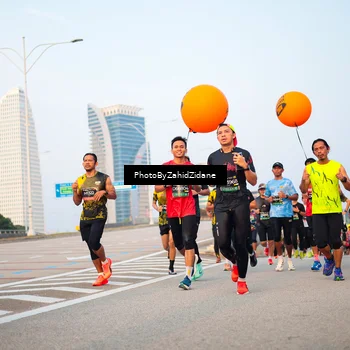 Runner Photo 6676832