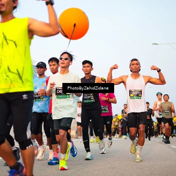 Runner Photo 6676859