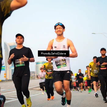 Runner Photo 6676885
