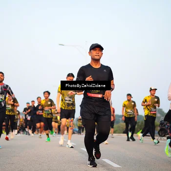 Runner Photo 6676910