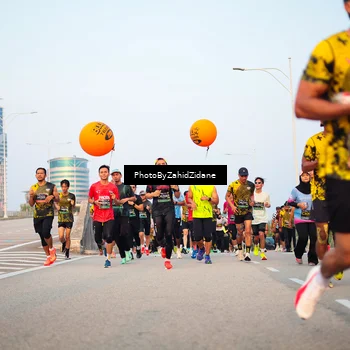 Runner Photo 6676923