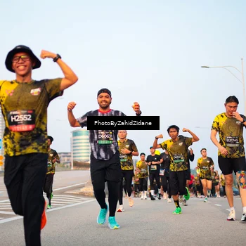 Runner Photo 6676936