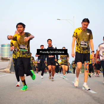 Runner Photo 6676959