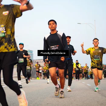 Runner Photo 6676978