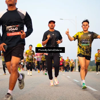 Runner Photo 6676989