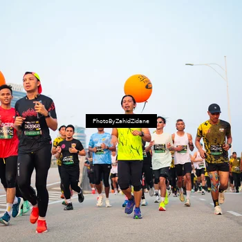 Runner Photo 6676997