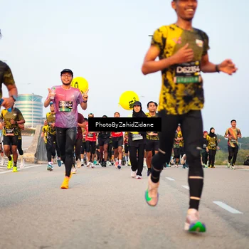 Runner Photo 6677020