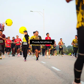 Runner Photo 6677030