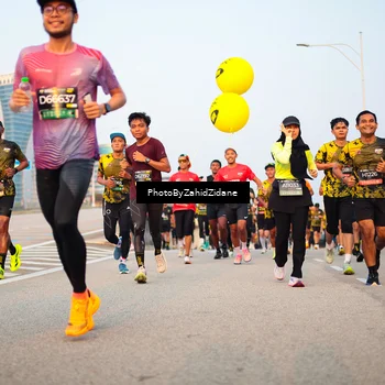 Runner Photo 6677048