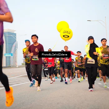 Runner Photo 6677055
