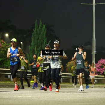 Runner Photo 6677091