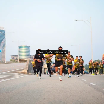 Runner Photo 6677181