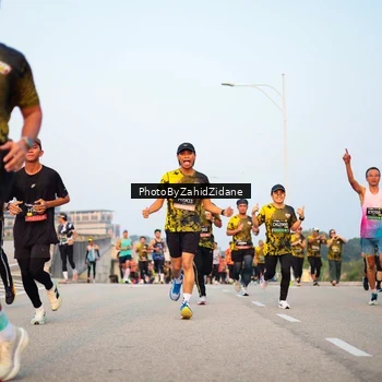 Runner Photo 6677208
