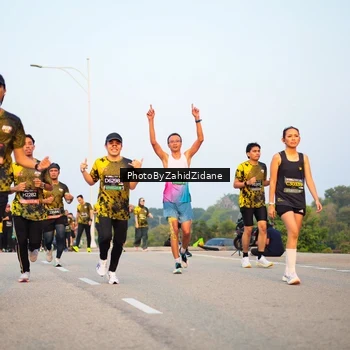 Runner Photo 6677210