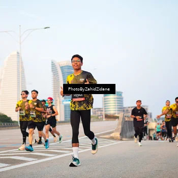 Runner Photo 6677262