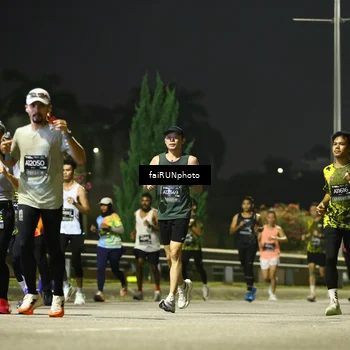 Runner Photo 6677267