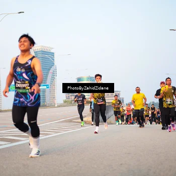Runner Photo 6677281