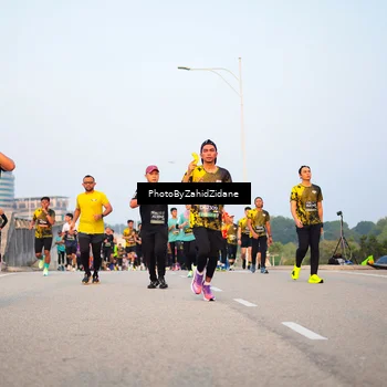 Runner Photo 6677293