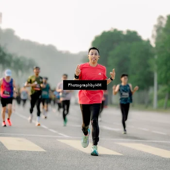 Runner Photo 6677349