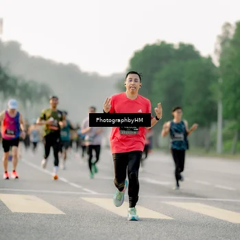 Runner Photo 6677350