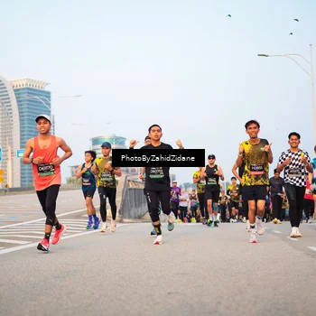 Runner Photo 6677354