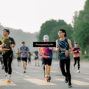 Runner Photo 6677357
