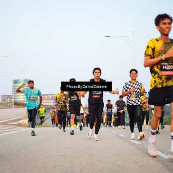 Runner Photo 6677369