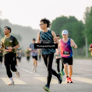 Runner Photo 6677370