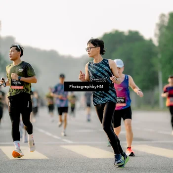 Runner Photo 6677372