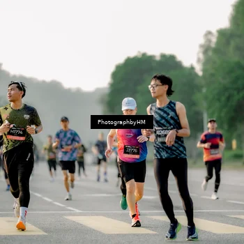 Runner Photo 6677383