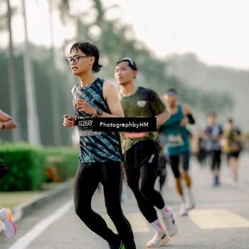 Runner Photo 6677385