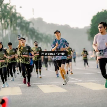 Runner Photo 6677396