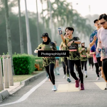 Runner Photo 6677420