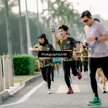 Runner Photo 6677428