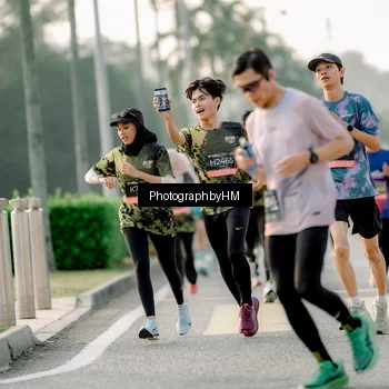 Runner Photo 6677432