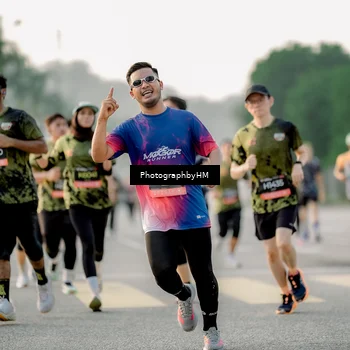 Runner Photo 6677470