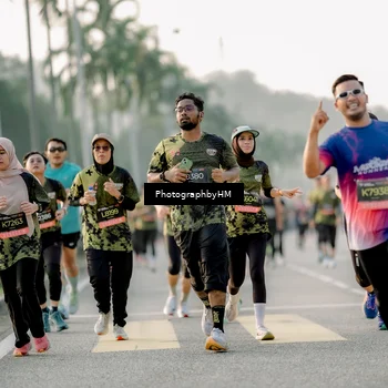 Runner Photo 6677472