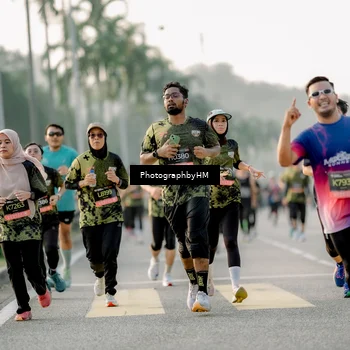 Runner Photo 6677473
