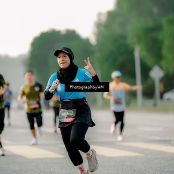 Runner Photo 6677495