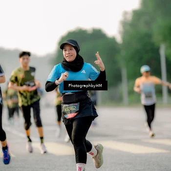 Runner Photo 6677497