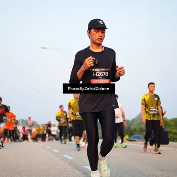 Runner Photo 6677501