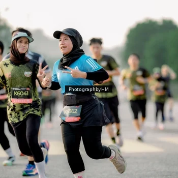 Runner Photo 6677514