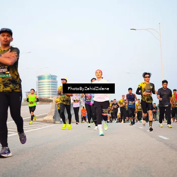 Runner Photo 6677525