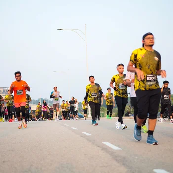Runner Photo 6677540