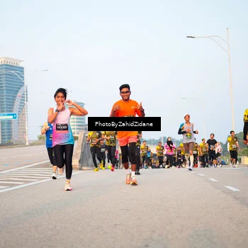 Runner Photo 6677542