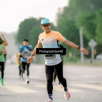 Runner Photo 6677607