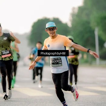 Runner Photo 6677610