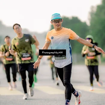 Runner Photo 6677612