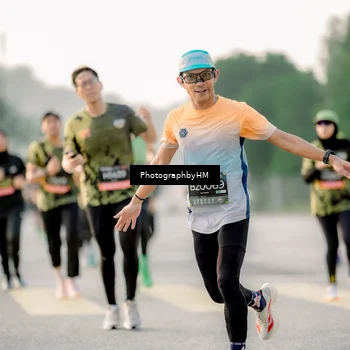 Runner Photo 6677619
